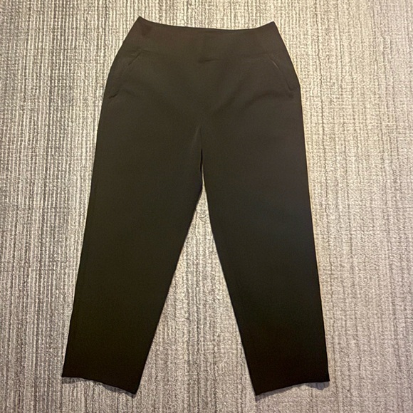 Athleta Endless High Rise Pant - Size 10 - Picture 4 of 14